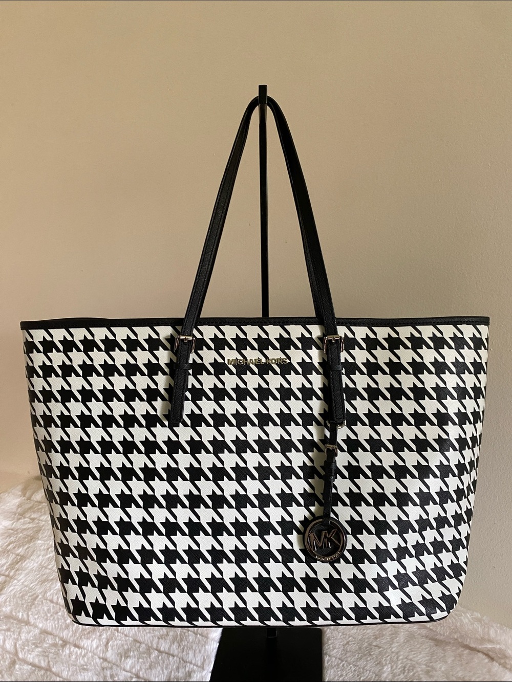 Michael Michael Kors Houndstooth Large Jet Set Tote